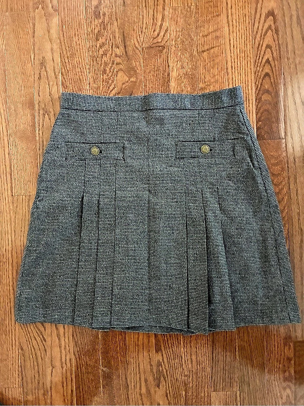 LOFT Gray Houndstooth Pleated Mini Skirt with Flap Pockets